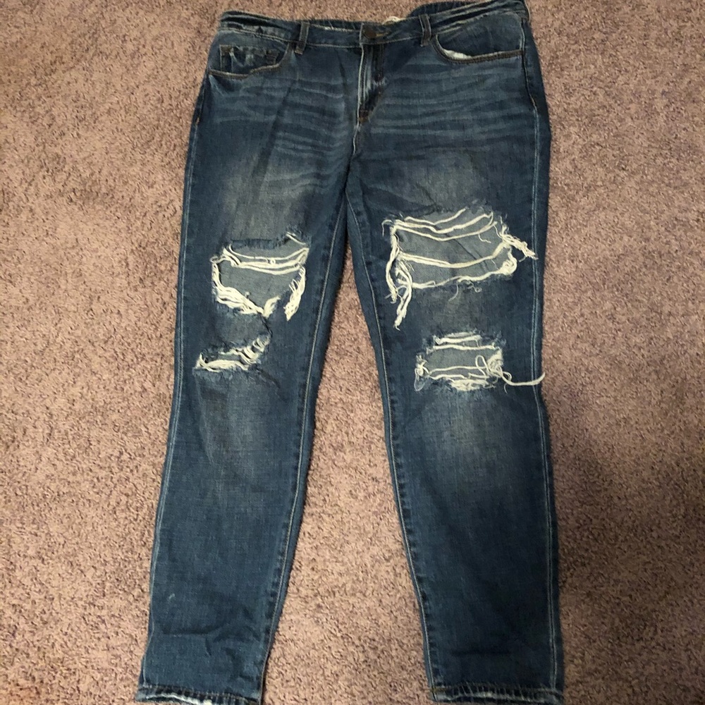 ripped boyfriend jeans